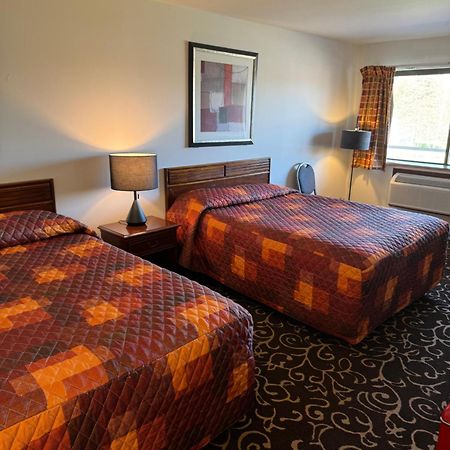 Lake Delton Malibu Inn المظهر الخارجي الصورة