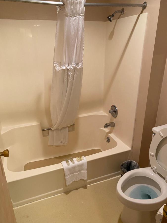 Lake Delton Malibu Inn المظهر الخارجي الصورة