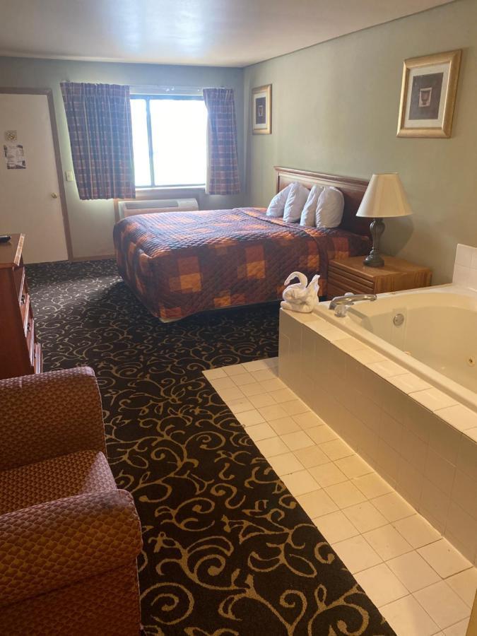 Lake Delton Malibu Inn المظهر الخارجي الصورة
