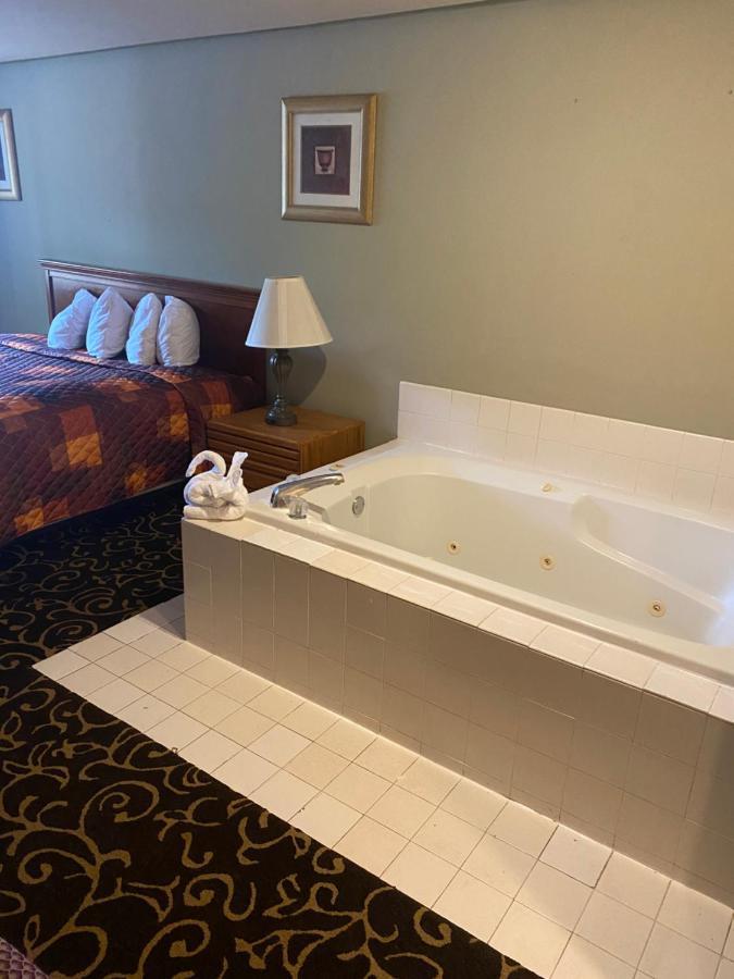 Lake Delton Malibu Inn المظهر الخارجي الصورة