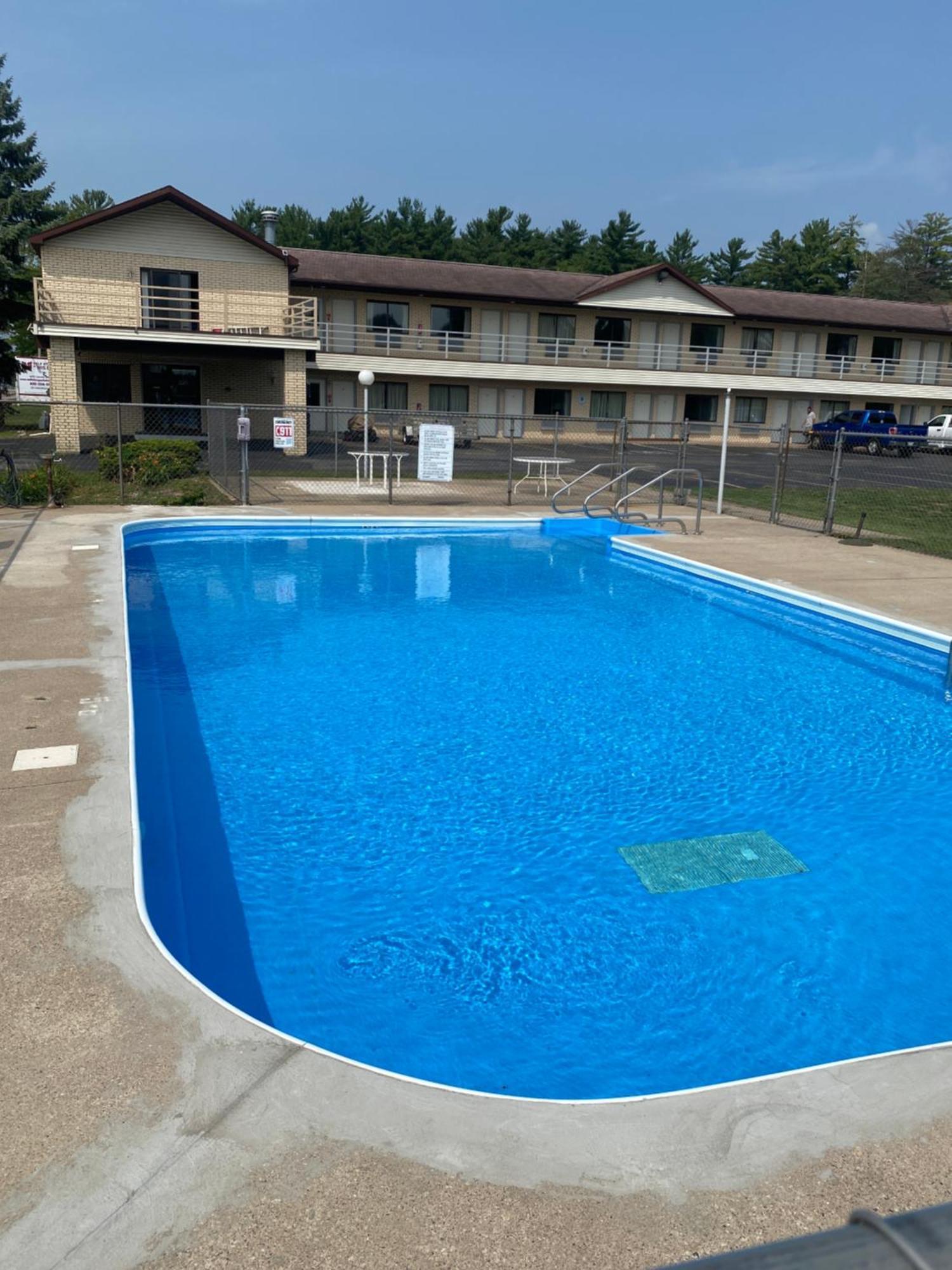 Lake Delton Malibu Inn المظهر الخارجي الصورة