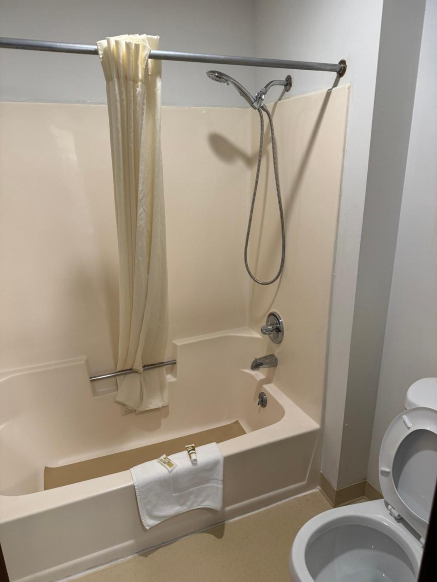 Lake Delton Malibu Inn المظهر الخارجي الصورة