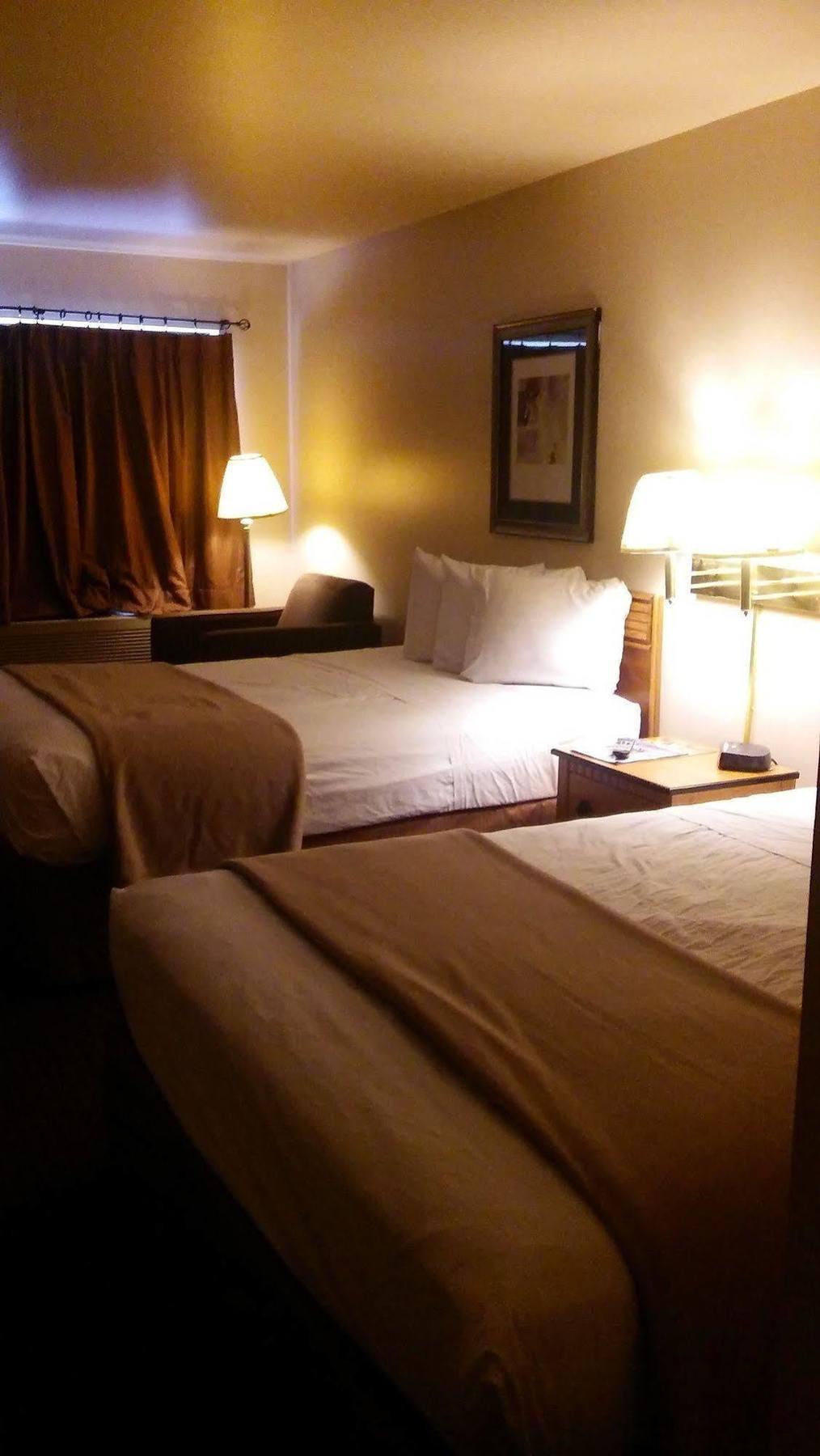 Lake Delton Malibu Inn المظهر الخارجي الصورة